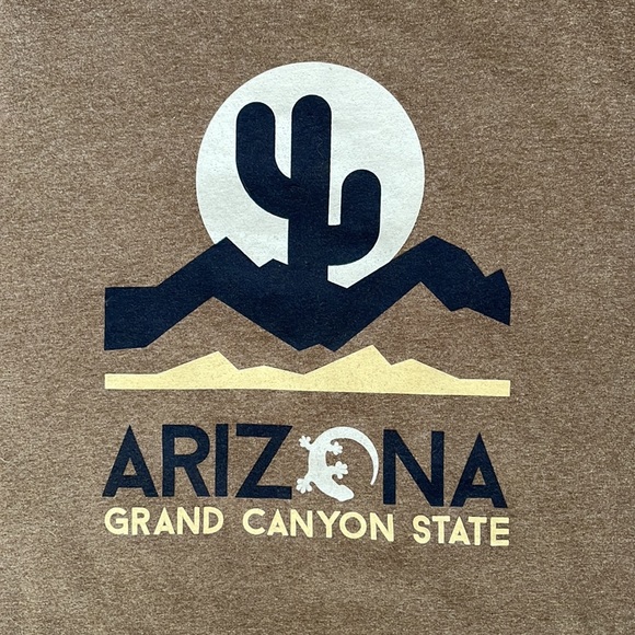 NWOT AZ Grand Canyon State print t-shirt - Picture 3 of 4